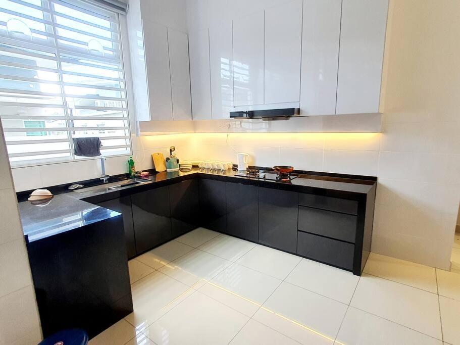 Holiday home Jovial Singlestorey 4room10pax 'alma