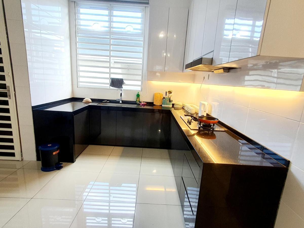 Jovial Singlestorey 4room10pax 'alma Bukit Mertajam