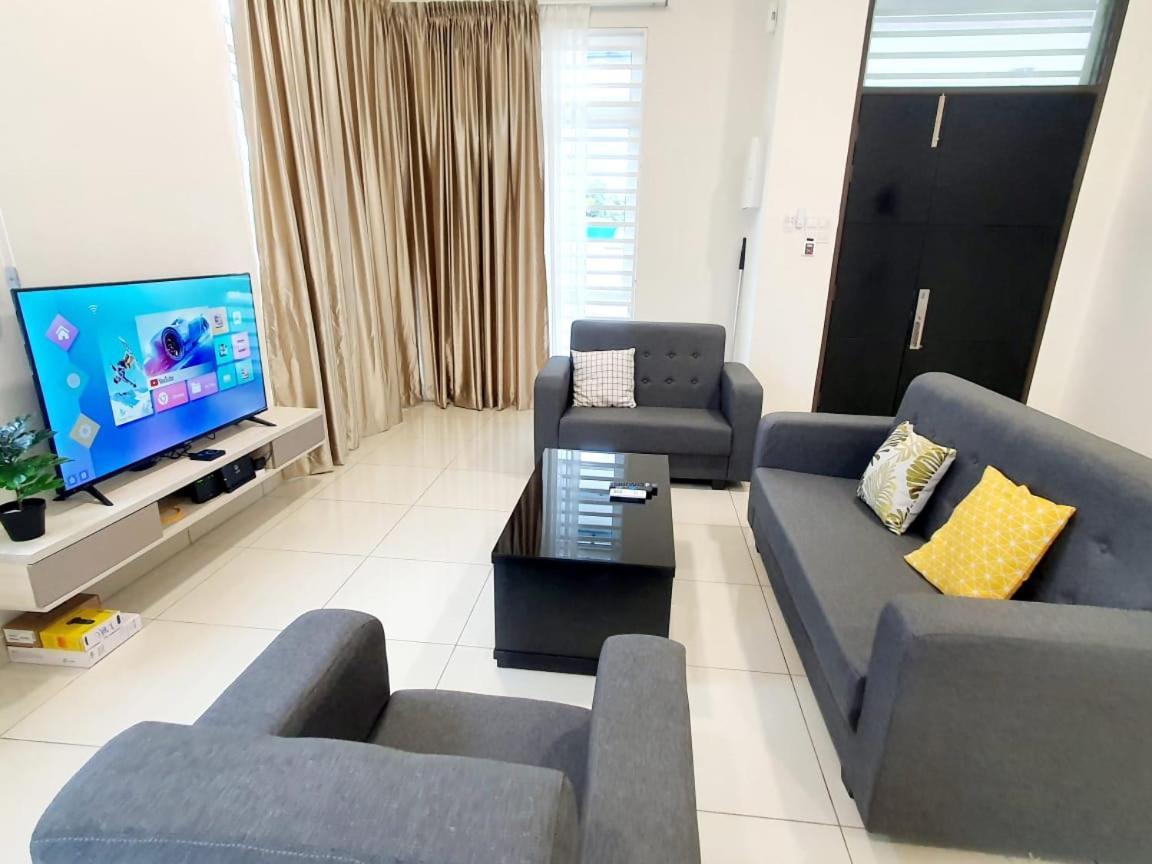 Holiday home Jovial Singlestorey 4room10pax 'alma Bukit Mertajam