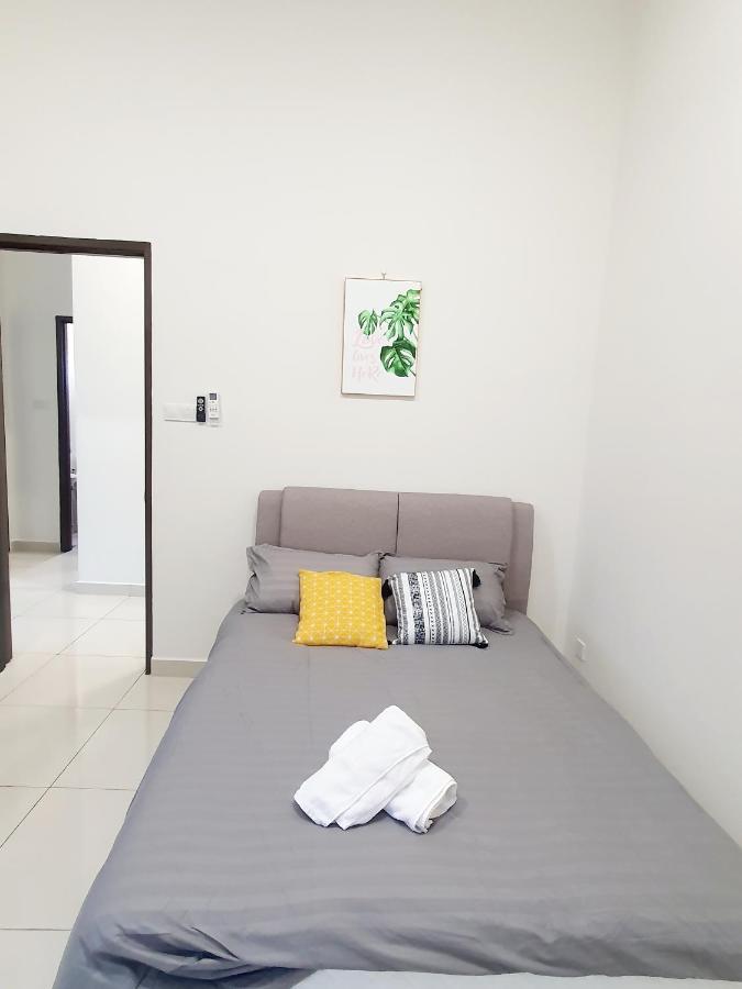 Jovial Singlestorey 4room10pax 'alma
