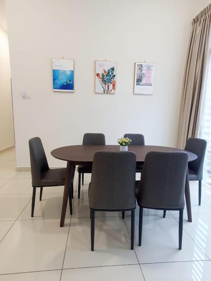 Jovial Singlestorey 4room10pax 'alma