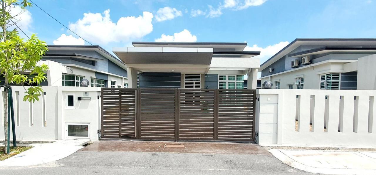 Holiday home Jovial Singlestorey 4room10pax 'alma Bukit Mertajam