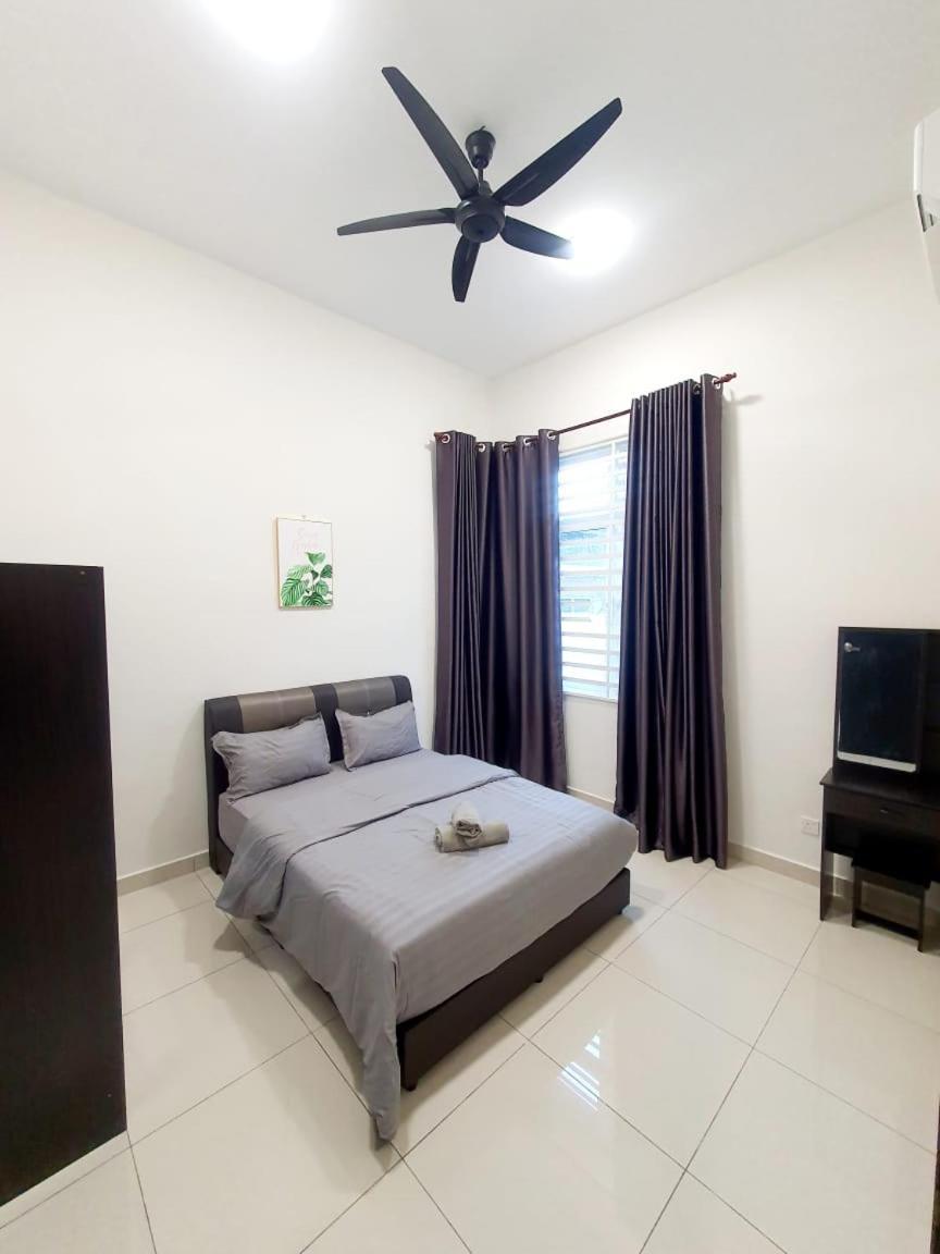 Jovial Singlestorey 4room10pax 'alma * Bukit Mertajam